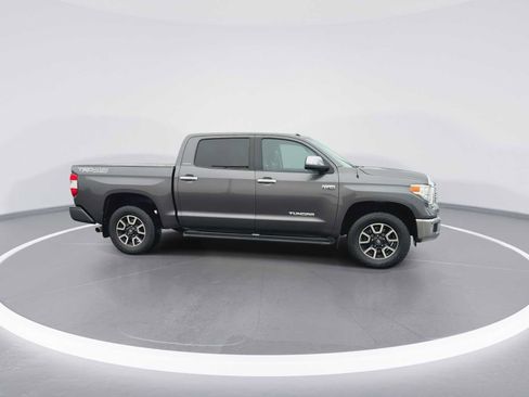 Certified 2017 Toyota Tundra Limited w/ Limited Premium Package image 9