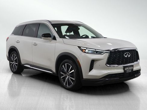 Used 2024 INFINITI QX60 Sensory image 7