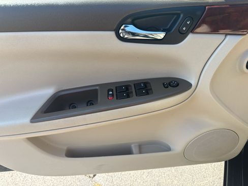 Used 2006 Chevrolet Impala FWD image 10