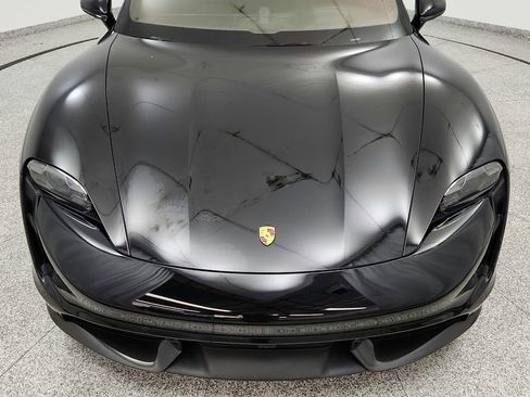 Used 2022 Porsche Taycan Turbo S image 10