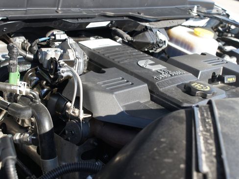 Used 2024 RAM 2500 Big Horn image 29