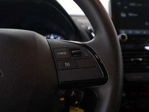 Used 2023 Mitsubishi Eclipse Cross LE AWD/4WD image 26