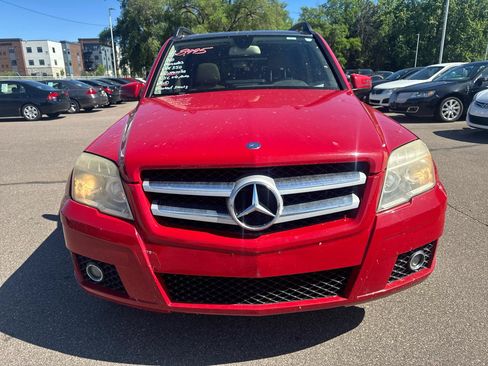 Used 2010 Mercedes-Benz GLK 350 4MATIC image 2