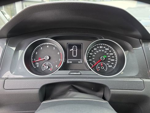 Used 2019 Volkswagen Golf Alltrack S AWD/4WD image 23