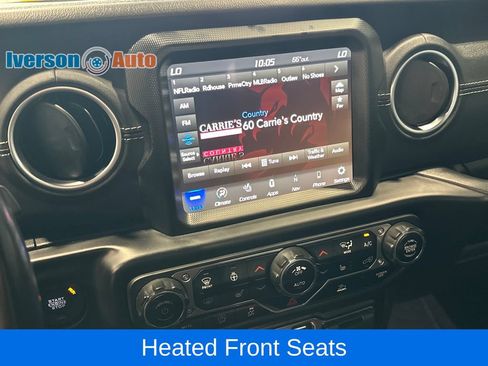 Used 2022 Jeep Wrangler Unlimited Sahara w/ LED Lighting Group AWD/4WD image 21