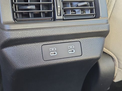 Certified 2025 Honda Accord LX image 11