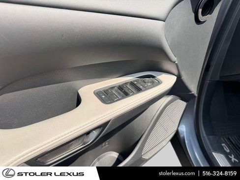 Used 2023 Lexus RX 350 Premium w/ Accessory Package AWD/4WD image 21