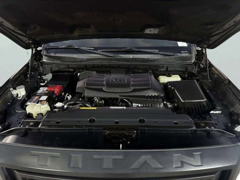 Used 2021 Nissan Titan PRO-4X w/ Pro-4x Convenience Package image 60