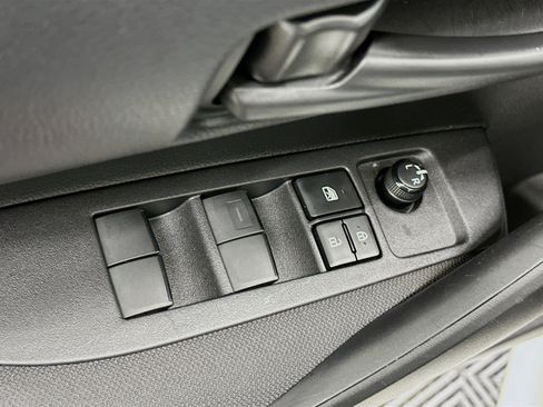 Used 2025 Toyota Corolla LE w/ Carpet Mat Package (TMS) FWD image 15