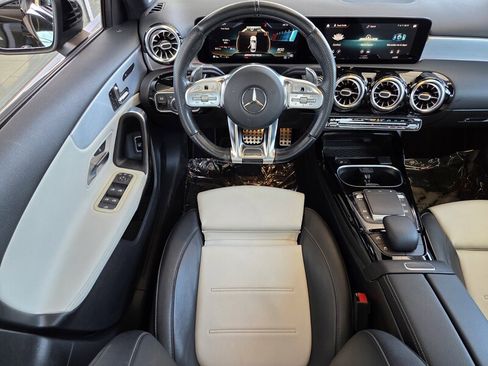 Certified 2021 Mercedes-Benz A 35 AMG 4MATIC image 15