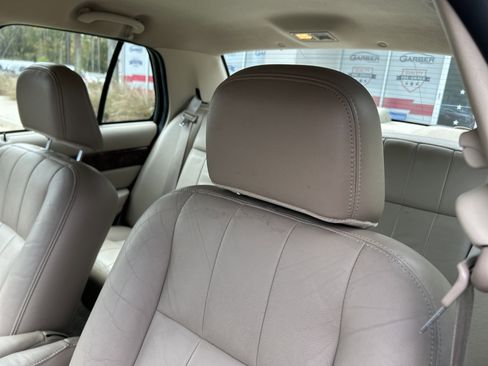 Used 2004 Mercury Grand Marquis LS image 12