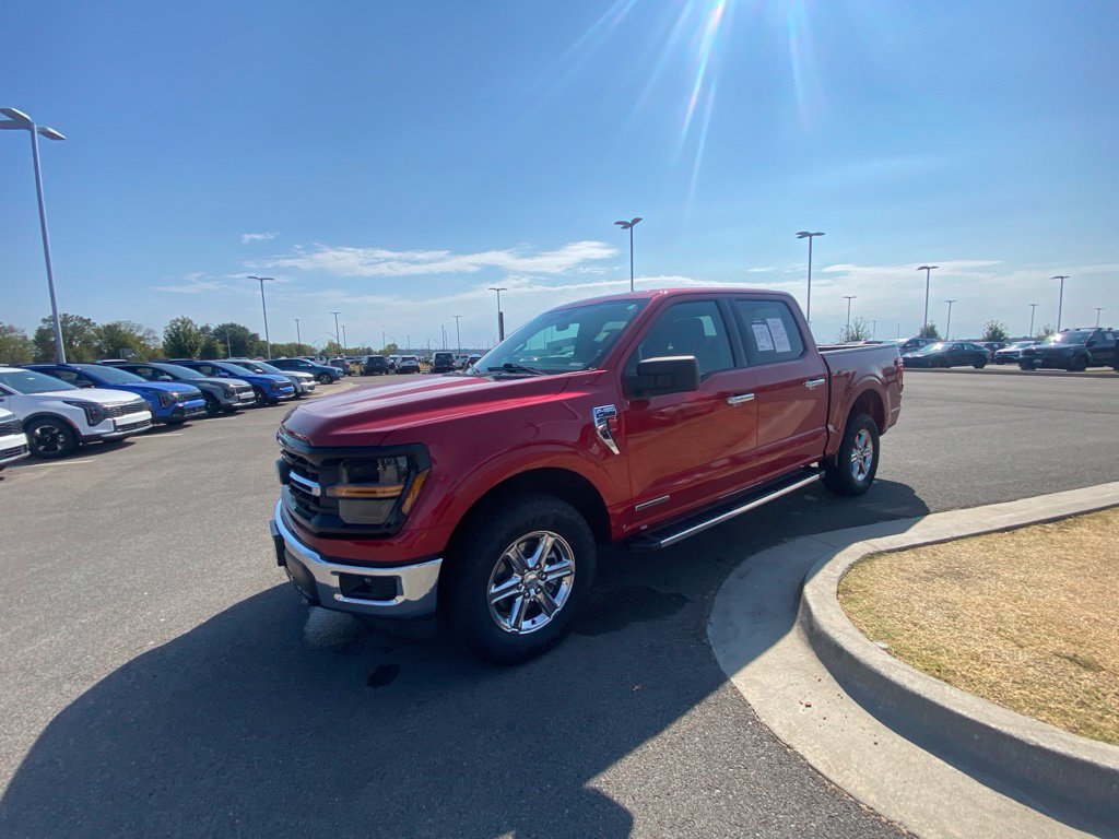 Used 2025 Ford F150 XLT w/ Equipment Group 301A Standard AWD/4WD image 7