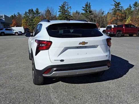 New 2026 Chevrolet Trax LT image 42