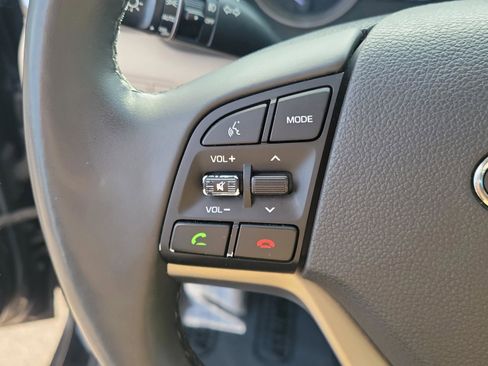 Used 2018 Hyundai Tucson Limited w/ Cargo Package image 22