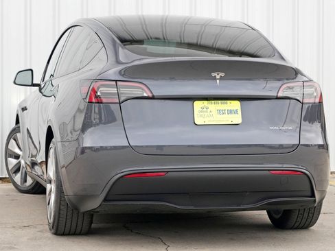 Used 2023 Tesla Model Y Long Range image 6