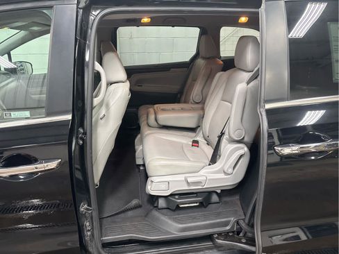Used 2019 Honda Odyssey EX-L image 37