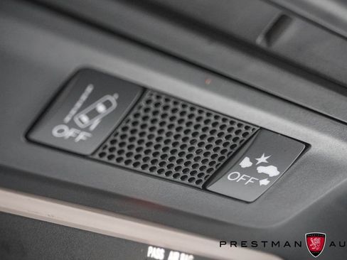 Used 2022 Subaru Impreza 2.0i Limited w/ Popular Package #2 image 34