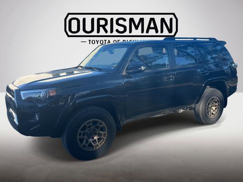 Certified 2023 Toyota 4Runner 40th Anniversary SE image 8