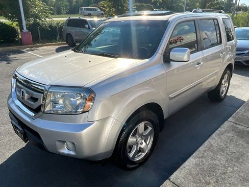 Used 2010 Honda Pilot EX-L image 3