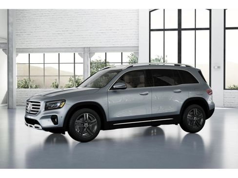 New 2026 Mercedes-Benz GLB 250 4MATIC image 37