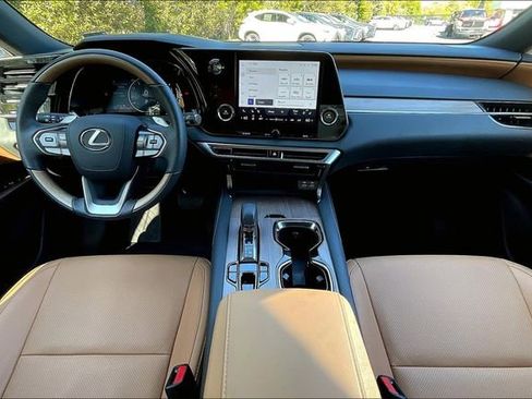 Used 2024 Lexus RX 350 Premium w/ Accessory Package (Z1) AWD/4WD image 7