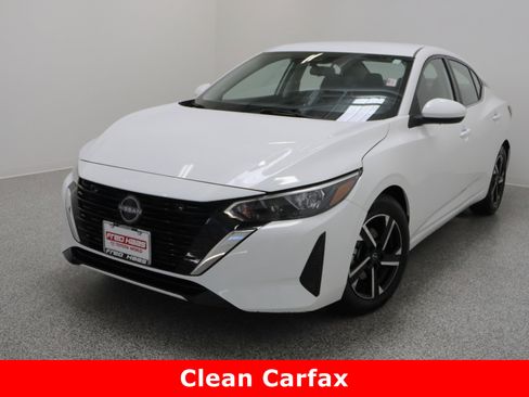 Used 2025 Nissan Sentra SV image 2