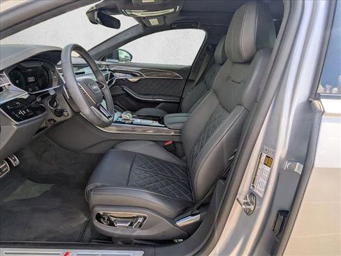 Used 2025 Audi S8 image 14