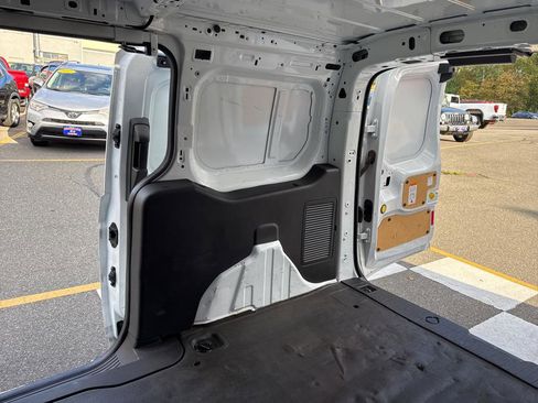 Used 2016 Ford Transit Connect XL image 20
