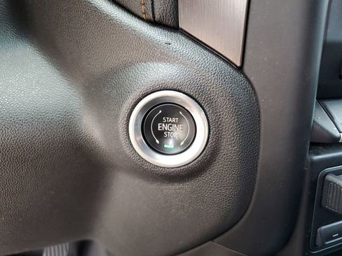 Used 2021 GMC Sierra 1500 AT4 w/ AT4 Preferred Package AWD/4WD image 26