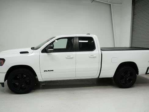 Used 2022 RAM 1500 Big Horn w/ Night Edition AWD/4WD image 5