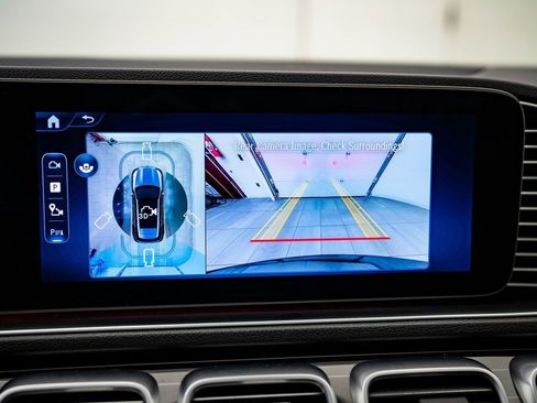 Certified 2025 Mercedes-Benz GLE 450 4MATIC w/ AMG Line Exterior image 33