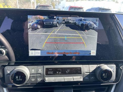 Used 2024 Toyota Grand Highlander XLE image 41