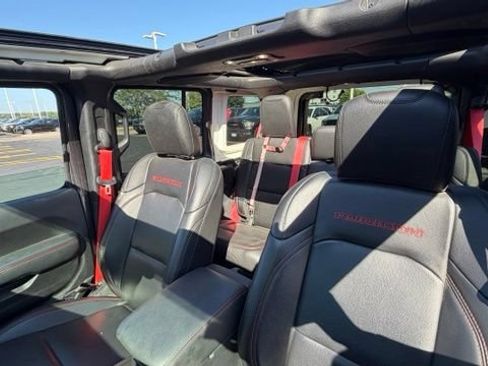 Used 2020 Jeep Wrangler Unlimited Rubicon w/ Quick Order Package 28Y Recon AWD/4WD image 6