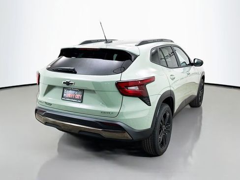 New 2026 Chevrolet Trax ACTIV w/ Sunroof Package image 9