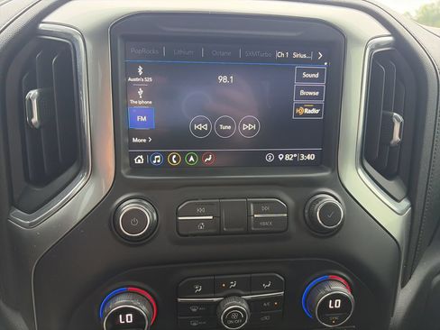 Used 2020 Chevrolet Silverado 3500 LTZ w/ LTZ Plus Package AWD/4WD image 23