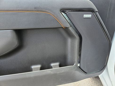 Used 2023 GMC Sierra 1500 AT4 w/ AT4 Preferred Package image 14