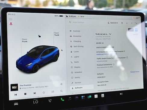 Used 2021 Tesla Model Y Long Range AWD/4WD image 38