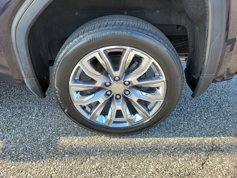 Used 2022 GMC Sierra 1500 Denali w/ Denali Reserve Package image 8