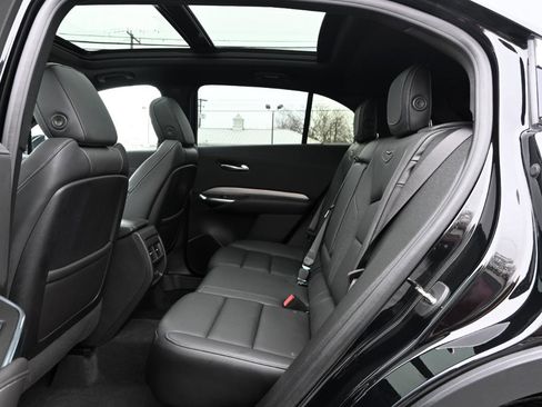 Used 2019 Cadillac XT4 Premium Luxury image 24