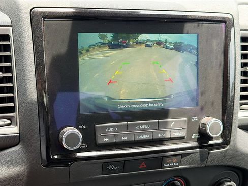 Used 2023 Nissan Frontier SV w/ Tow Package AWD/4WD image 14