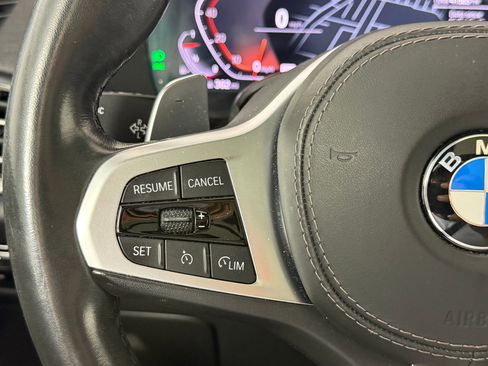 Used 2019 BMW X5 xDrive40i w/ M Sport Package image 22