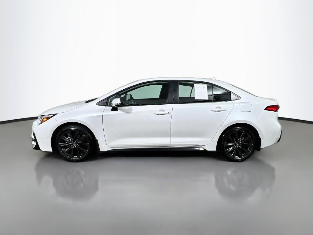 Used 2026 Toyota Corolla SE w/ SE Package FWD image 6