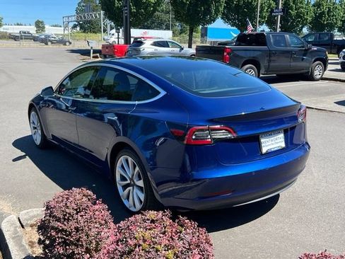 Used 2020 Tesla Model 3 Long Range AWD/4WD image 5