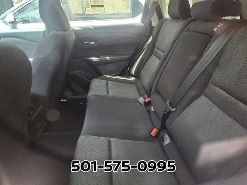 Used 2026 Nissan Rogue SV FWD image 9