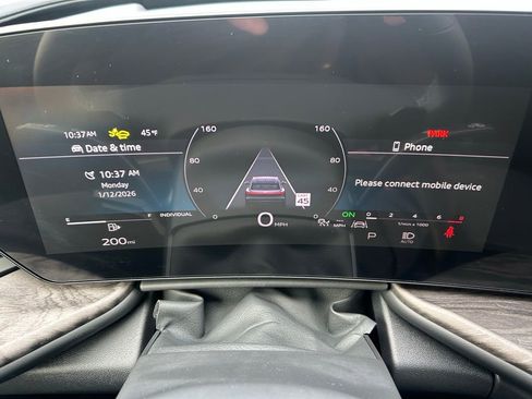 Used 2025 Audi Q5 Premium w/ Convenience Package image 12