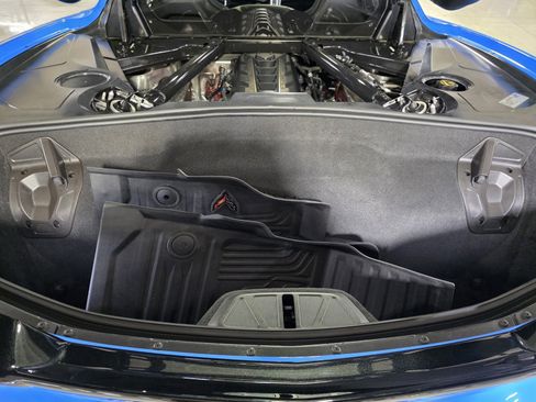 Used 2024 Chevrolet Corvette Stingray Preferred Cpe w/ Z51 Performance Package image 20