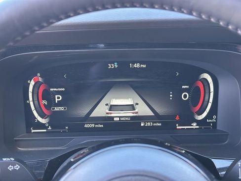 Certified 2025 Nissan Pathfinder Platinum w/ Lighting Package (N92) image 28