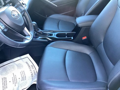 Certified 2023 Toyota Corolla Cross XLE w/ Convenience Package image 26