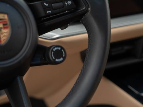 Certified 2026 Porsche Cayenne AWD/4WD image 26