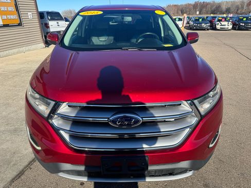 Used 2015 Ford Edge Titanium image 2